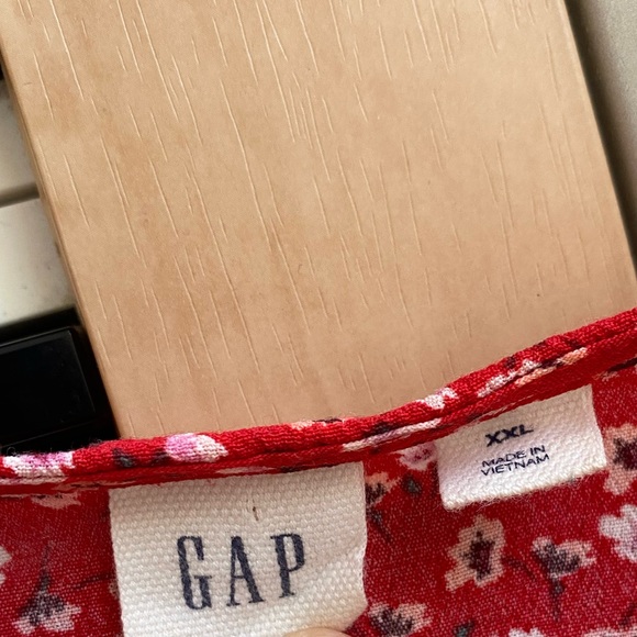 Gap | Red Pansy Dress - Picture 12 of 12